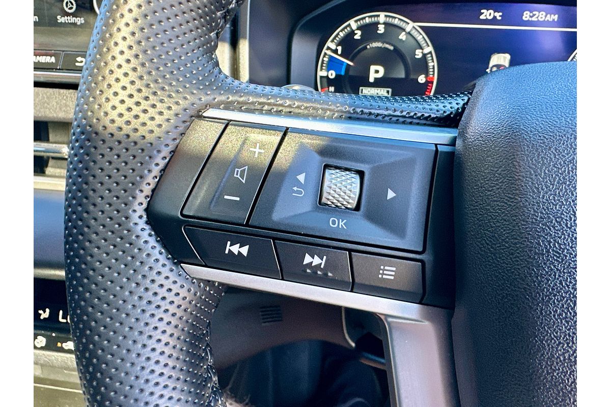 2023 Mitsubishi Outlander Exceed ZM