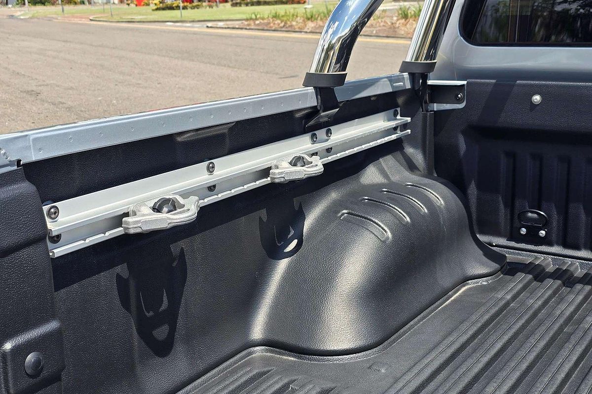 2025 Nissan Navara ST-X D23 4X4