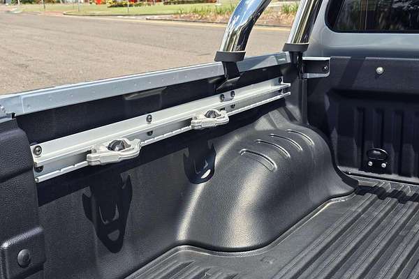 2025 Nissan Navara ST-X D23 4X4