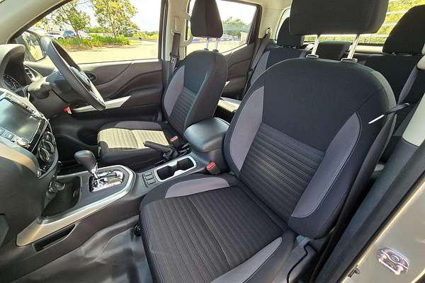 2024 Nissan Navara SL D23 4X4