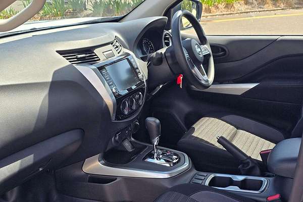 2024 Nissan Navara SL D23 4X4