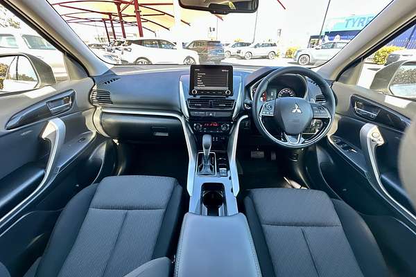 2025 Mitsubishi Eclipse Cross LS YB