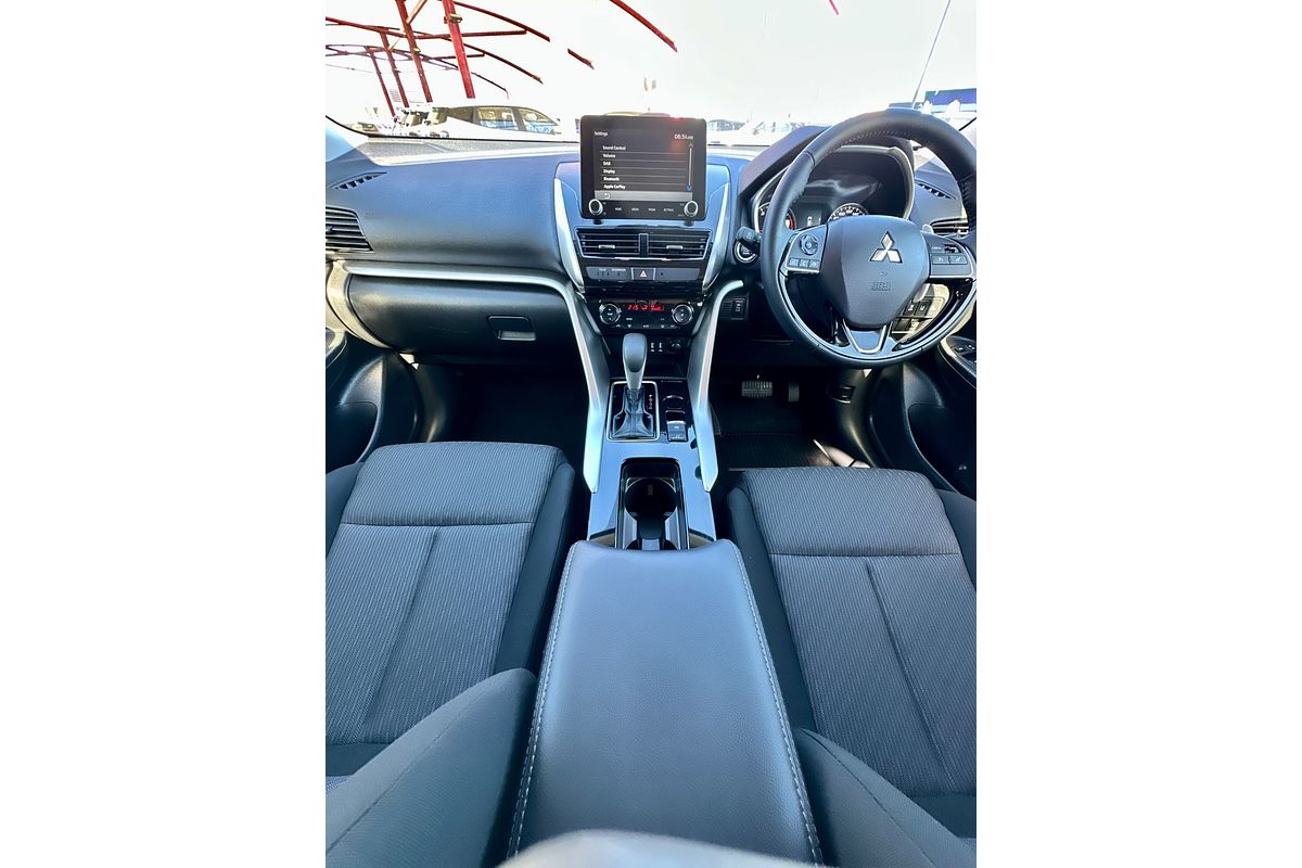 2025 Mitsubishi Eclipse Cross LS YB