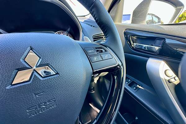 2025 Mitsubishi Eclipse Cross LS YB