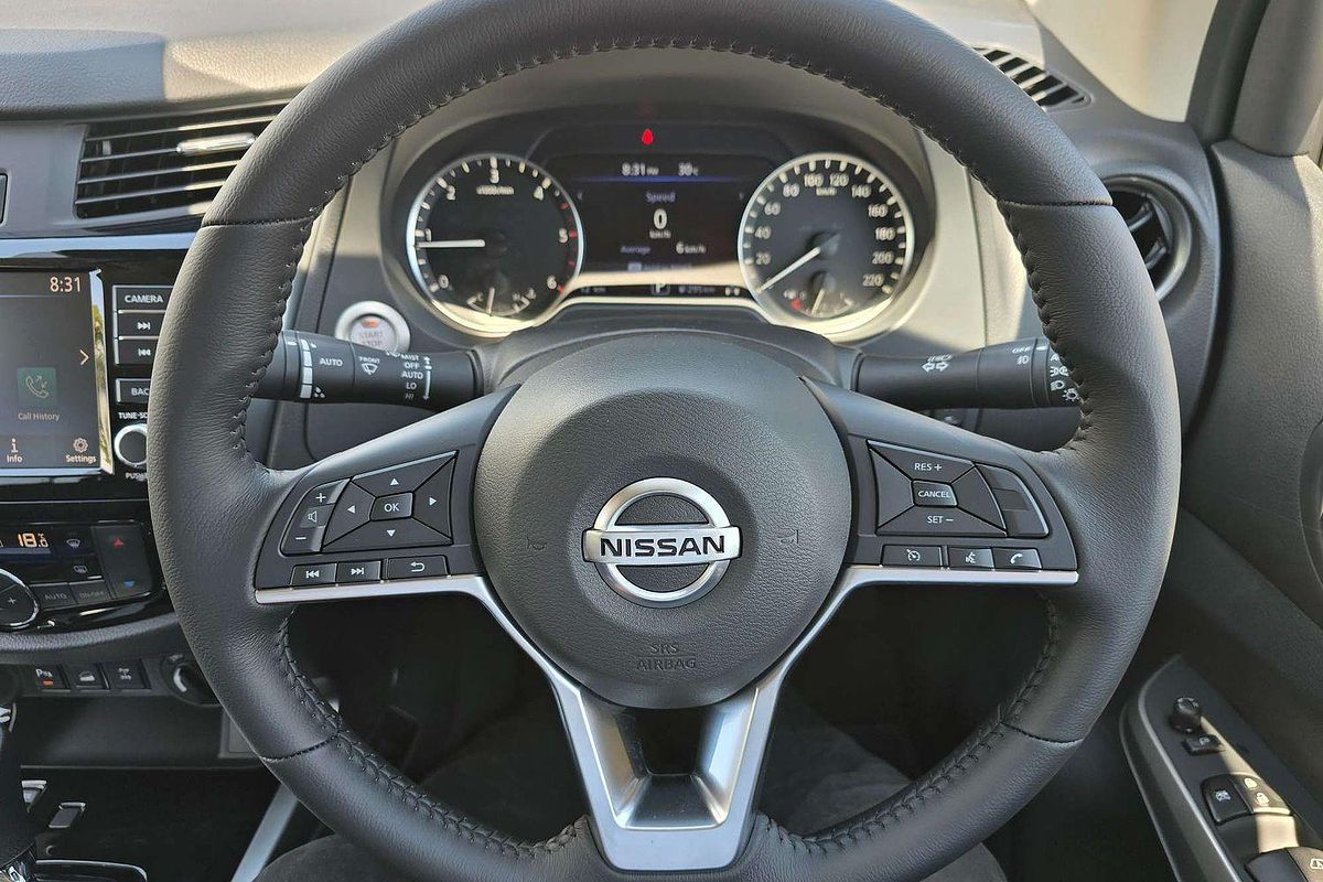 2025 Nissan Navara ST-X D23 4X4