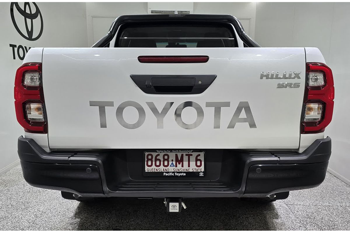 2024 Toyota Hilux SR5 48V GUN126R 4X4