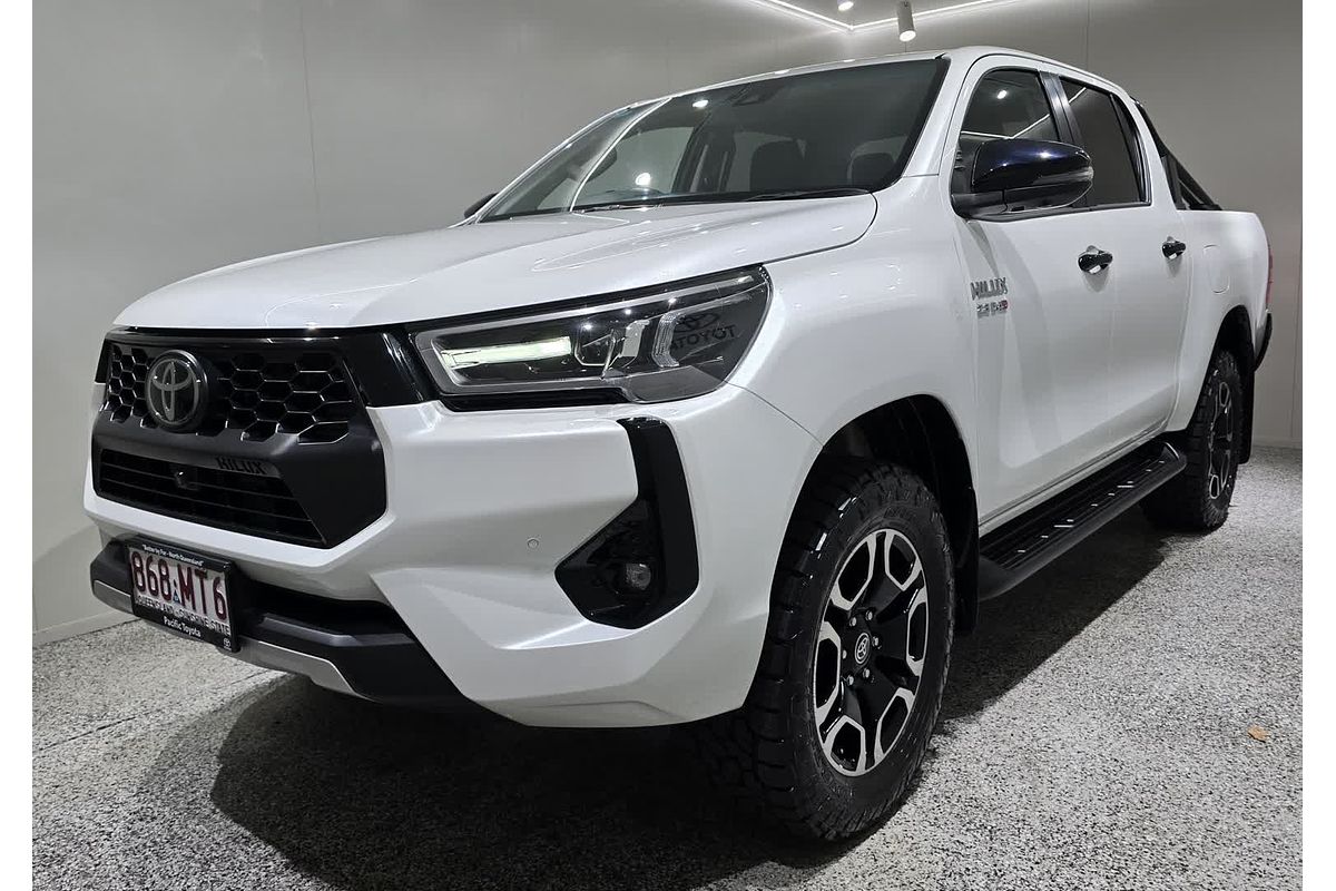2024 Toyota Hilux SR5 48V GUN126R 4X4