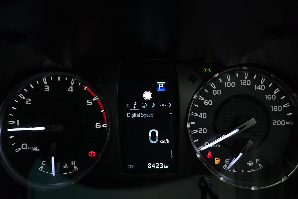 2024 Toyota Hilux SR5 48V GUN126R 4X4