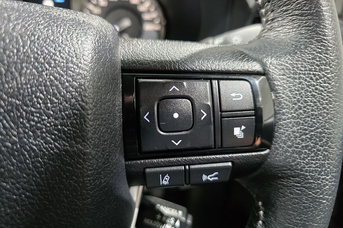 2024 Toyota Hilux SR5 48V GUN126R 4X4