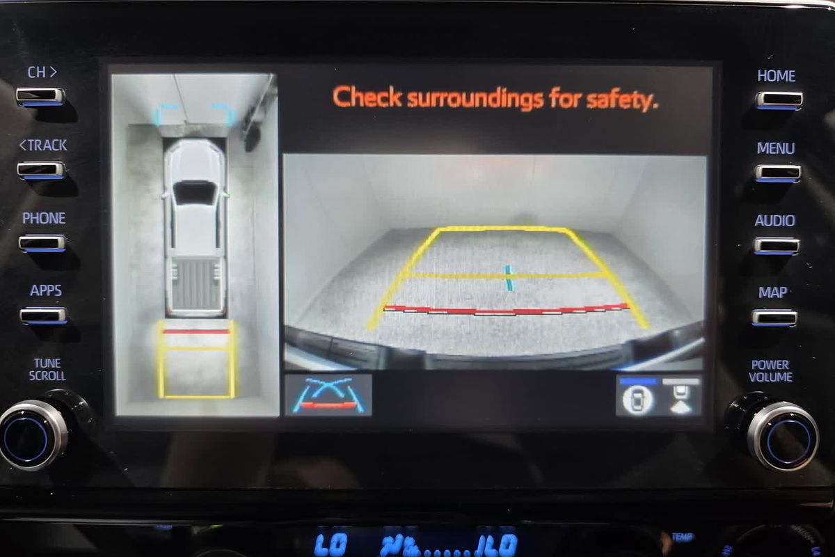 2024 Toyota Hilux SR5 48V GUN126R 4X4