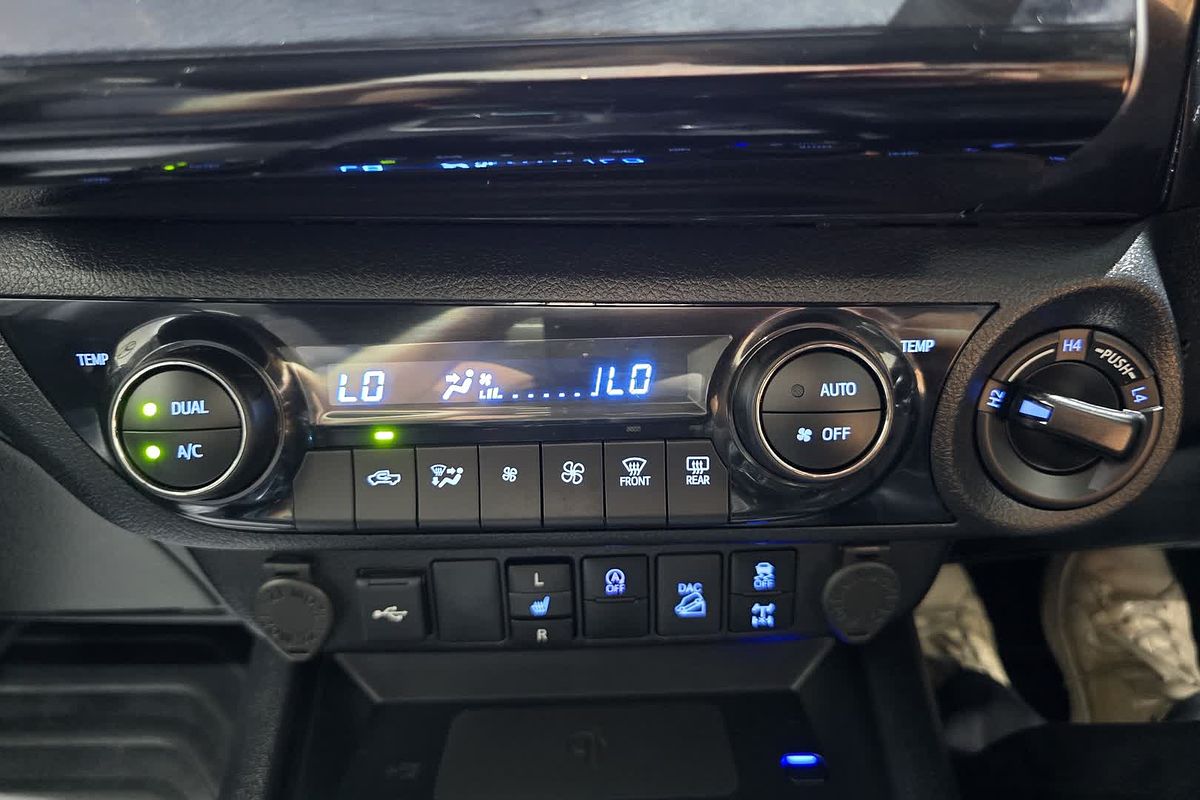 2024 Toyota Hilux SR5 48V GUN126R 4X4