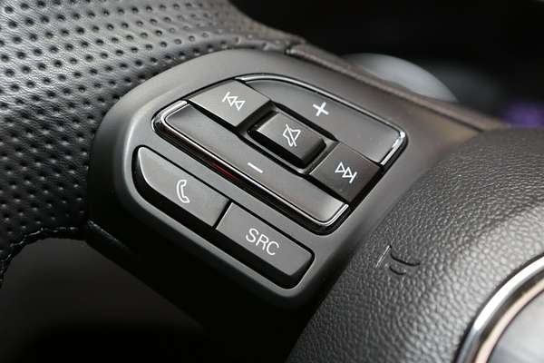 2024 MG ZS Excite AZS1