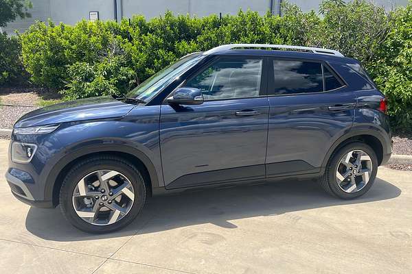 2025 Hyundai Venue Elite QX.V5