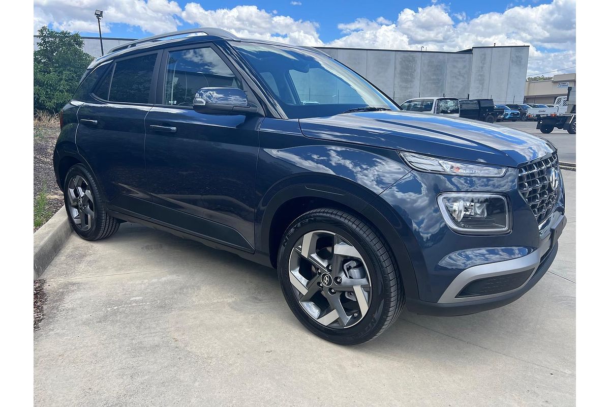 2025 Hyundai Venue Elite QX.V5