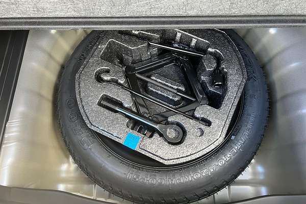 2025 Hyundai Venue Elite QX.V5