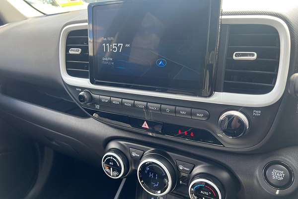 2025 Hyundai Venue Elite QX.V5