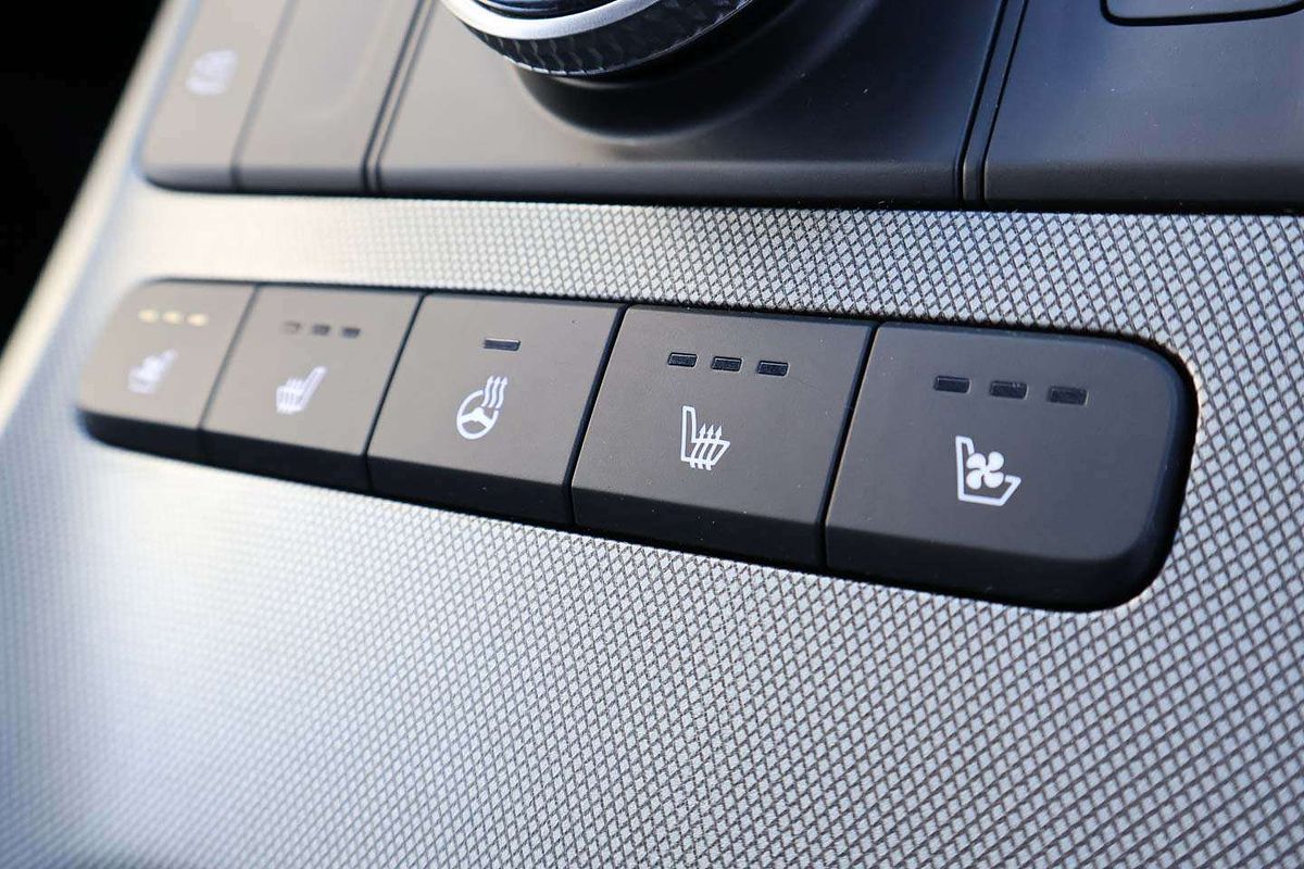 2023 Hyundai Palisade Calligraphy Black Ink LX2.V4