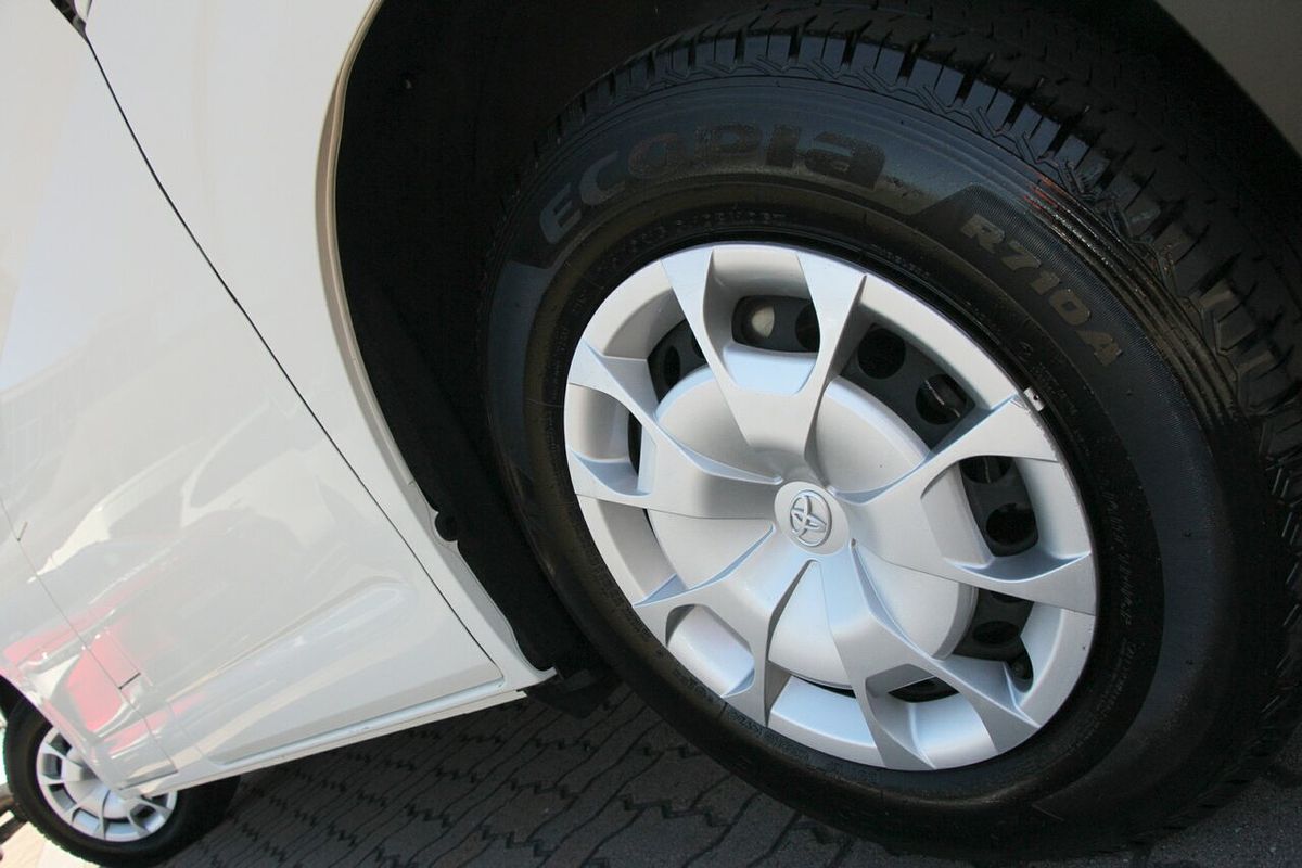 2024 Toyota Hiace GDH300R LWB