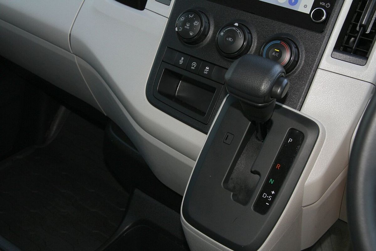 2024 Toyota Hiace GDH300R LWB