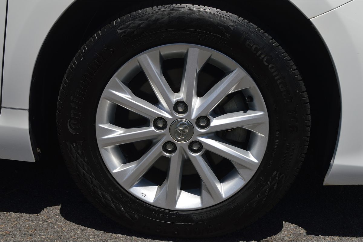 2016 Toyota Camry Altise AVV50R