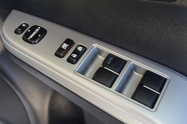 2016 Toyota Camry Altise AVV50R