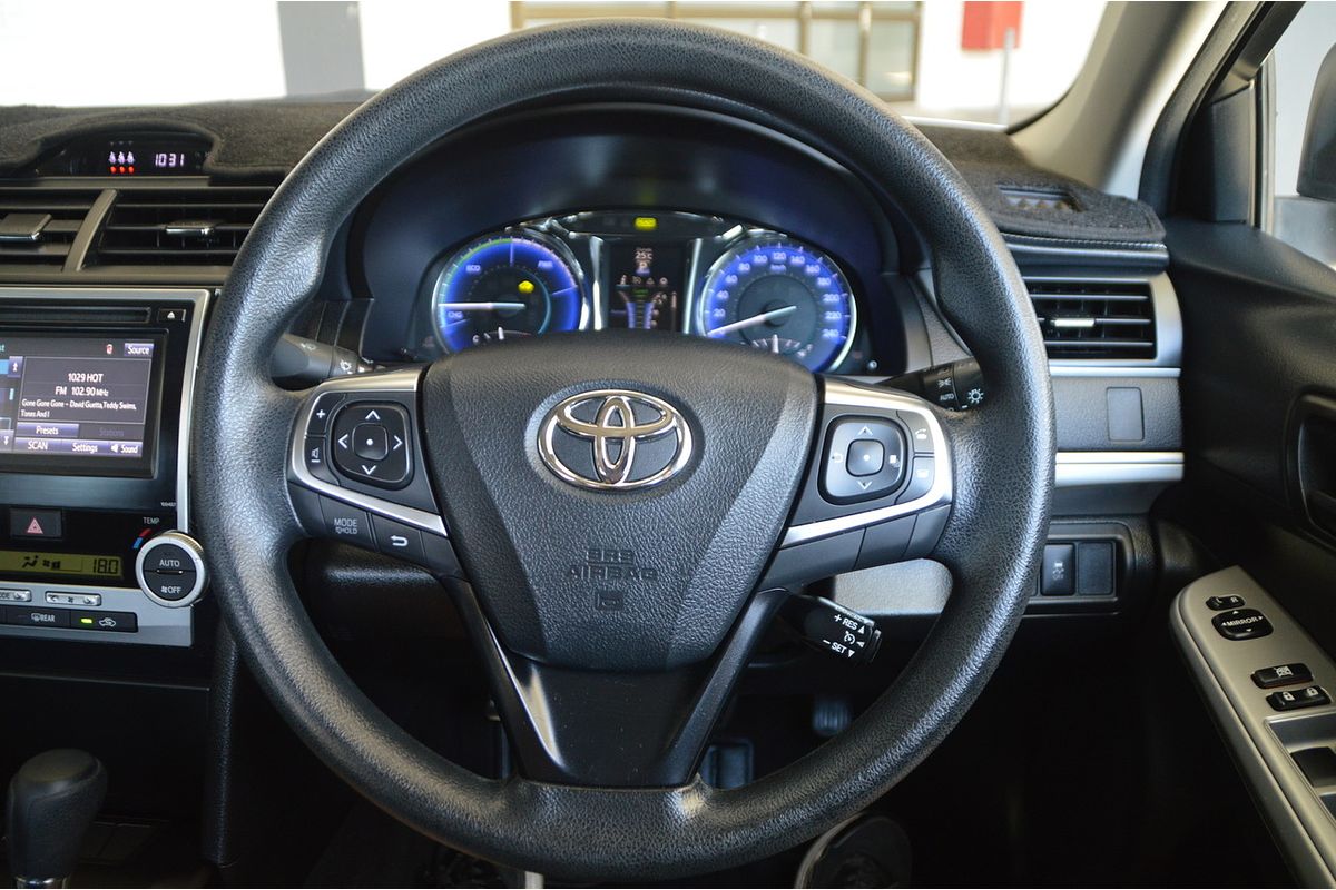2016 Toyota Camry Altise AVV50R