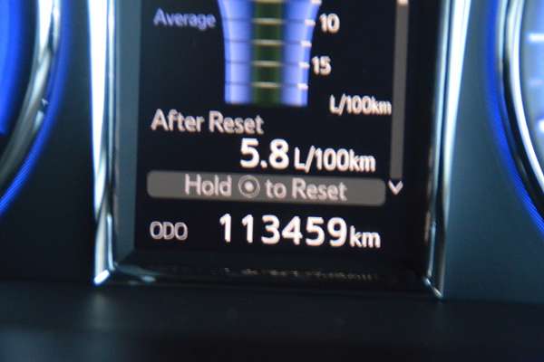 2016 Toyota Camry Altise AVV50R