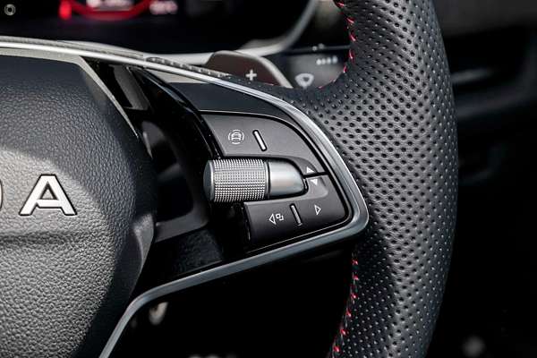 2025 SKODA Octavia RS NX