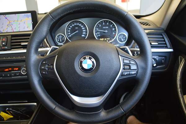 2015 BMW 3 Series 328i Modern Line F30