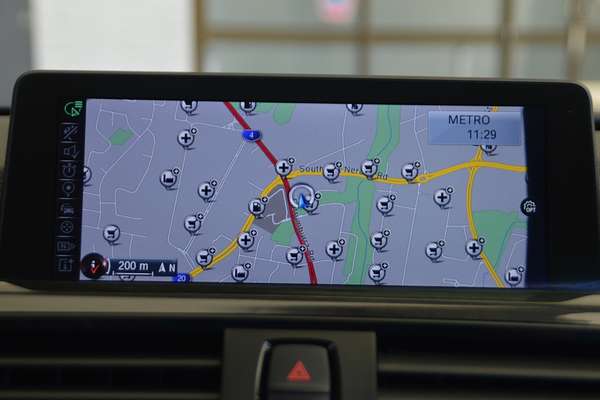 2015 BMW 3 Series 328i Modern Line F30