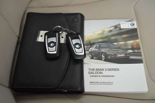 2015 BMW 3 Series 328i Modern Line F30