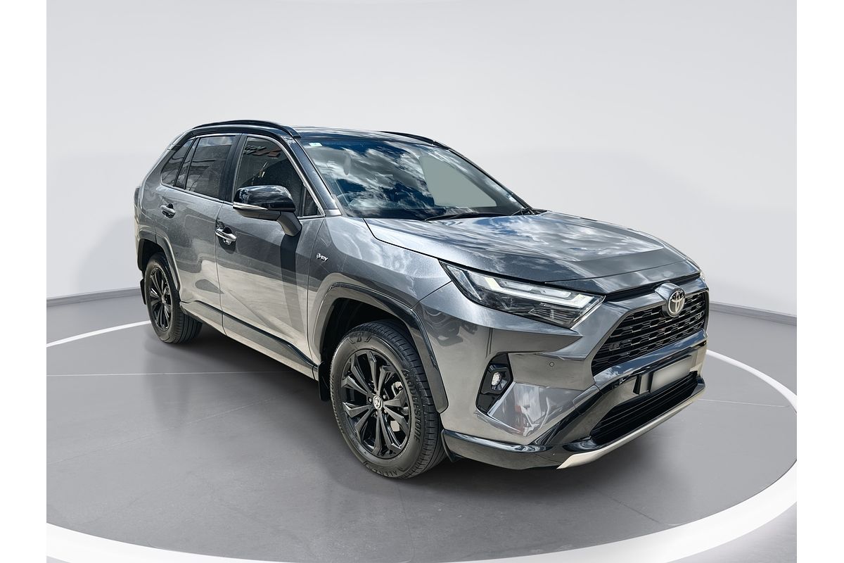 2024 Toyota RAV4 XSE AXAH52R