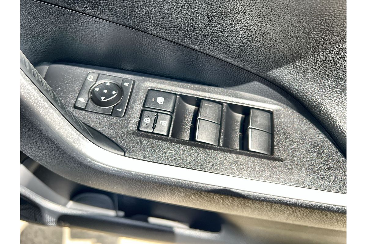 2024 Toyota RAV4 XSE AXAH52R