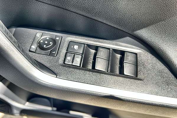 2024 Toyota RAV4 XSE AXAH52R