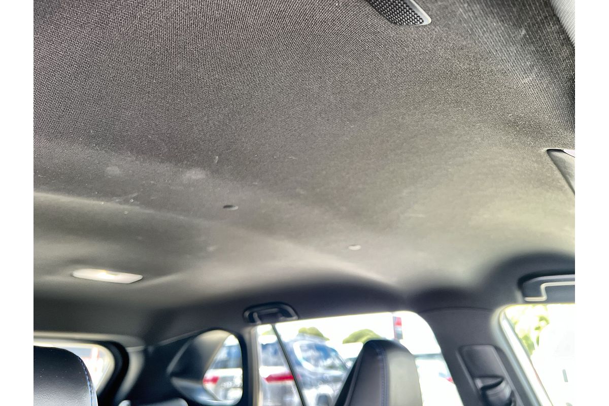 2024 Toyota RAV4 XSE AXAH52R