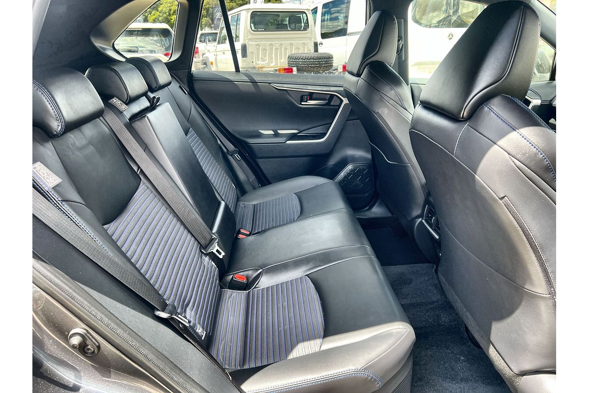 2024 Toyota RAV4 XSE AXAH52R