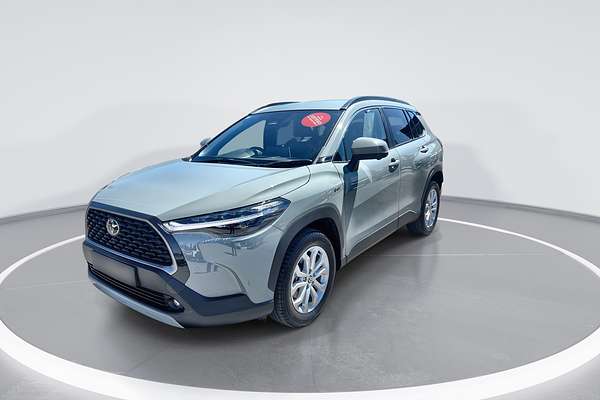 2024 Toyota Corolla Cross GXL MXGH10R