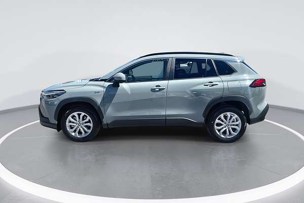 2024 Toyota Corolla Cross GXL MXGH10R