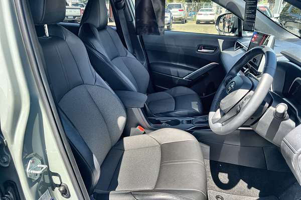 2024 Toyota Corolla Cross GXL MXGH10R