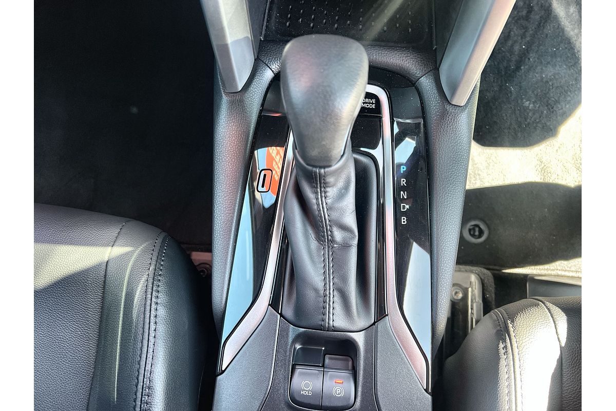 2024 Toyota Corolla Cross GXL MXGH10R