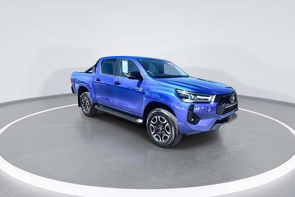 2024 Toyota Hilux SR5 48V GUN126R 4X4