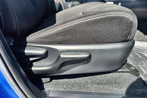 2024 Toyota Hilux SR5 48V GUN126R 4X4