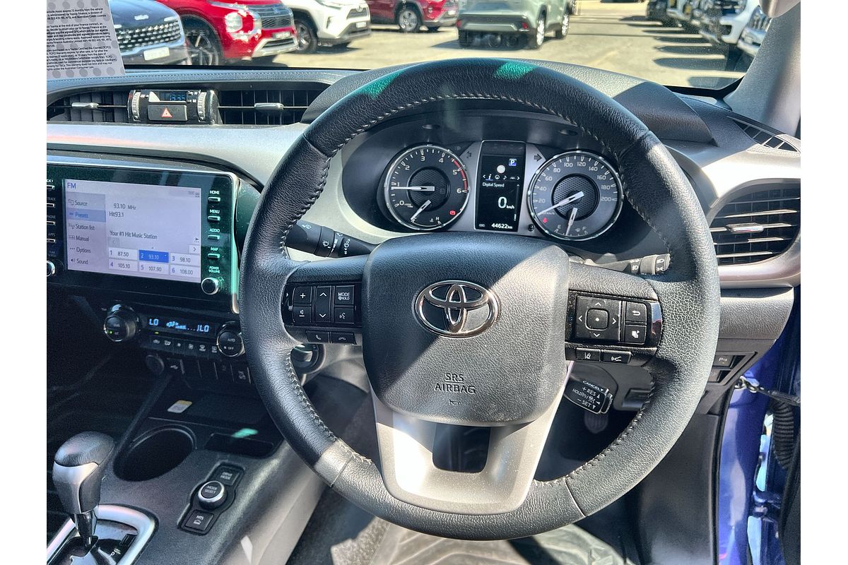 2024 Toyota Hilux SR5 48V GUN126R 4X4