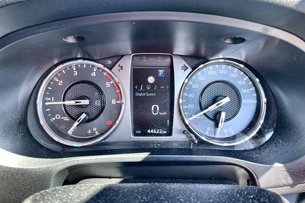 2024 Toyota Hilux SR5 48V GUN126R 4X4