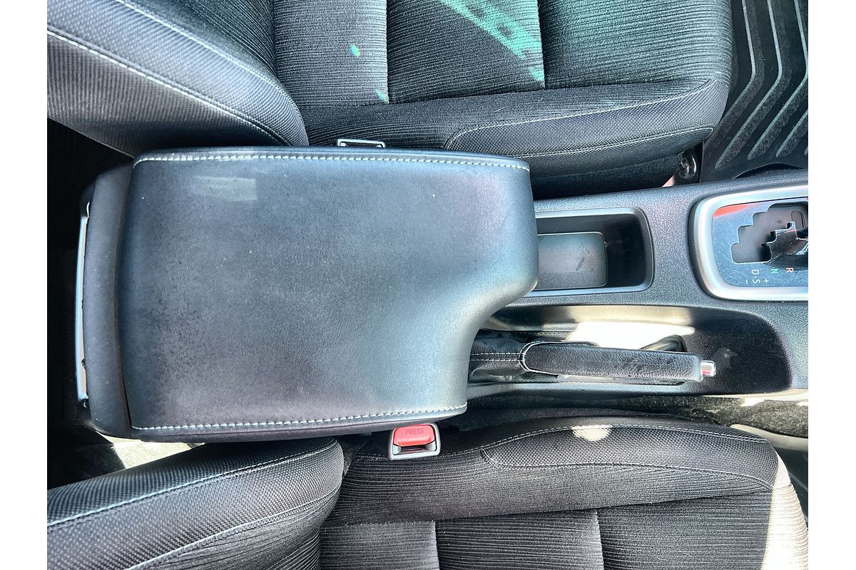 2024 Toyota Hilux SR5 48V GUN126R 4X4