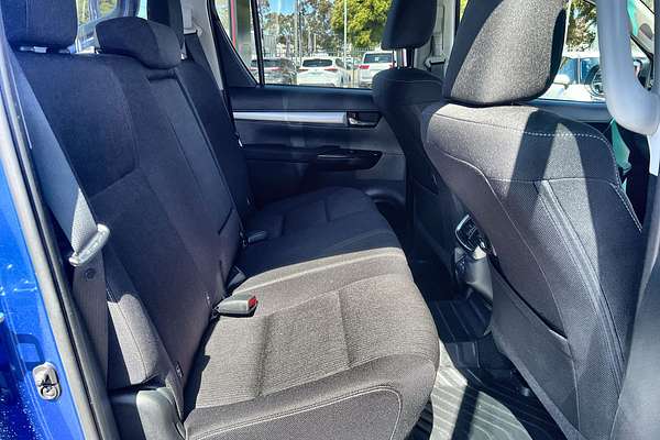 2024 Toyota Hilux SR5 48V GUN126R 4X4