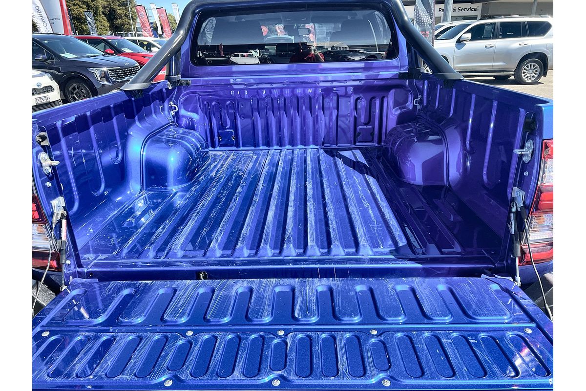 2024 Toyota Hilux SR5 48V GUN126R 4X4