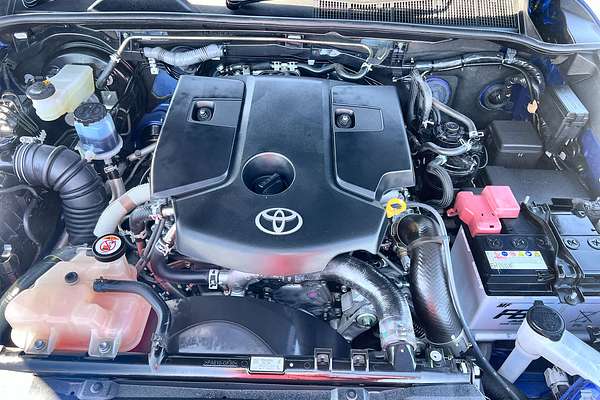 2024 Toyota Hilux SR5 48V GUN126R 4X4