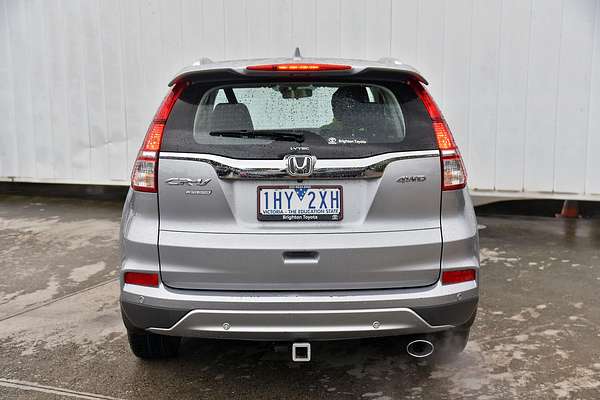 2016 Honda CR-V LE (4x4) 30 SERIES 2 MY17