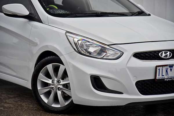 2017 Hyundai Accent SPORT RB6 MY18